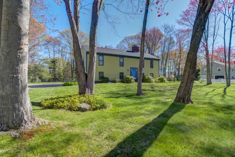 24 Ocean View Dr, Biddeford, ME 04005 photo 1