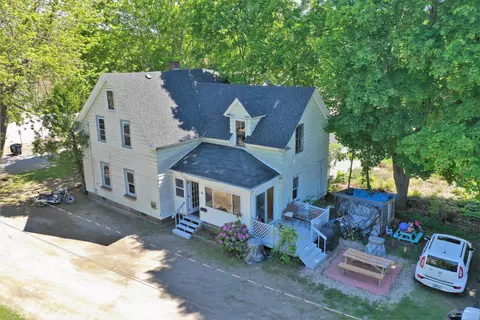 8 Chambers St, Brewer, ME 04412 photo 1