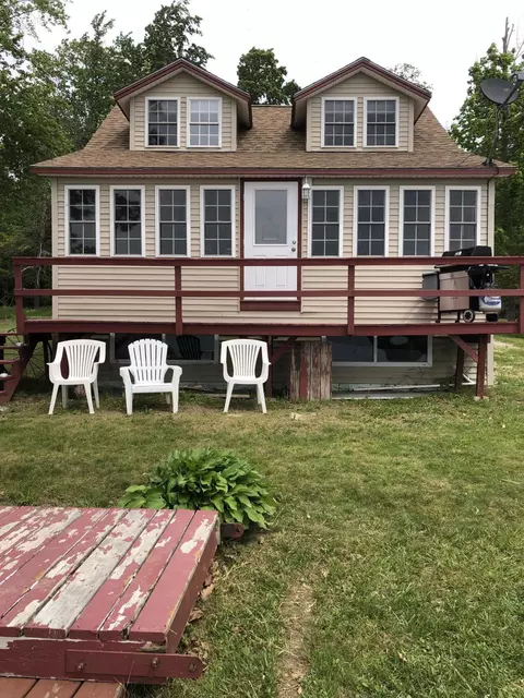 17 Ralphs Ln, Stetson, ME 04488 photo 1