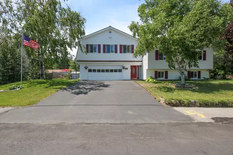 64 Glen St, Augusta, ME 04330 photo 1