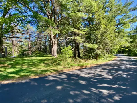 413 Meadow Rd, Woolwich, ME 04579 photo 1