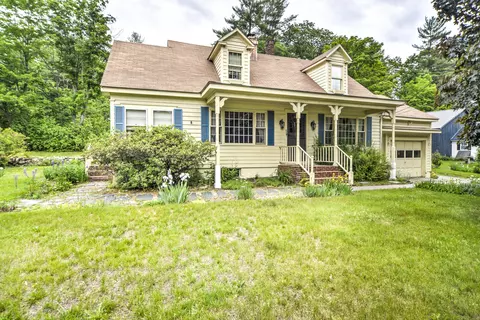 8 Howes Corner Rd, Turner, ME 04282 photo 1