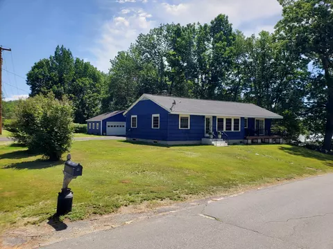 1 Belleview Dr, Jay, ME 04239 photo 1
