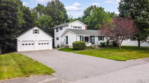 7 Davis St, Augusta, ME 04330 photo 1