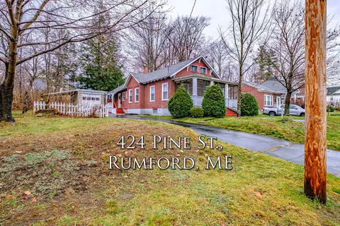 424 Pine St, Rumford, ME 04276 photo 1