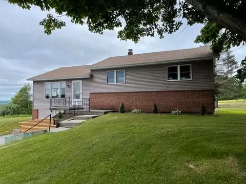 773 W River Rd, Augusta, ME 04330 photo 1