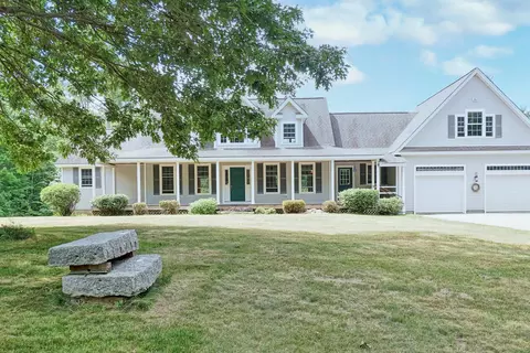 423 River Rd, Buxton, ME 04093 photo 1