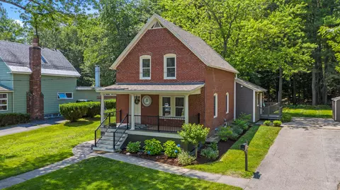 21 Howard St, Springvale, ME 04083 photo 1
