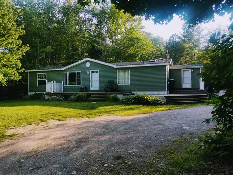60 Forest Hills Dr, Levant, ME 04456 photo 1