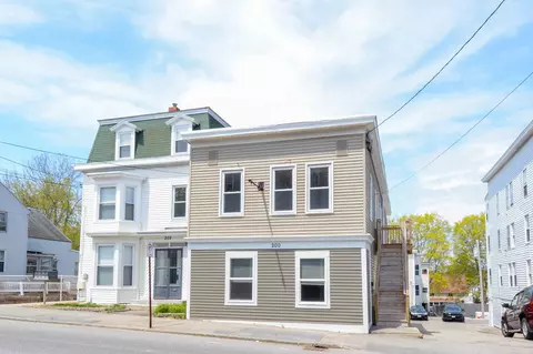 200 Elm St, Biddeford, ME 04005 photo 1