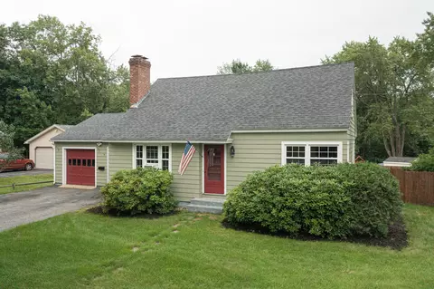 7 Bates St, Lisbon, ME 04252 photo 1