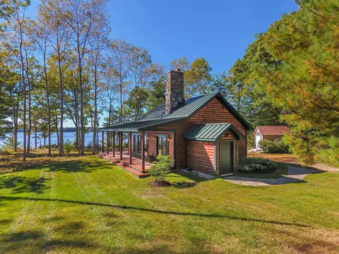 135 Thwings Point Rd, Woolwich, ME 04579 photo 1