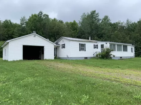 833 E Benton Rd, Benton, ME 04901 photo 1