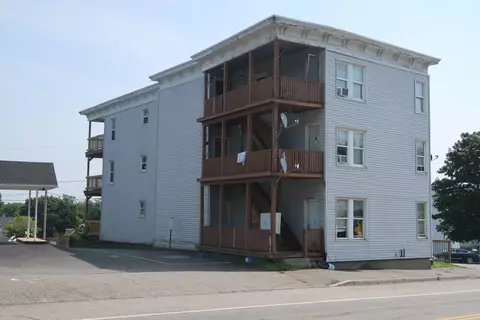 93 Northern Ave, Augusta, ME 04330