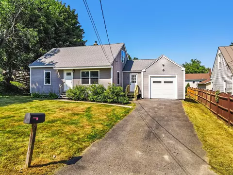 49 Violette Ave, Waterville, ME 04901 photo 1
