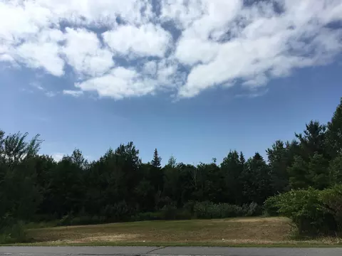 322 Dover Rd, Dexter, ME 04930 photo 1