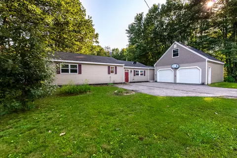 384 School St, Berwick, ME 03901 photo 1