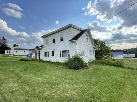 110 Pondview St, Limestone, ME 04750 photo 1