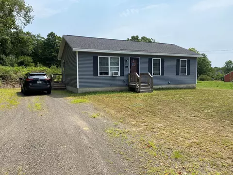 74 Sullivan St, Berwick, ME 03901 photo 1