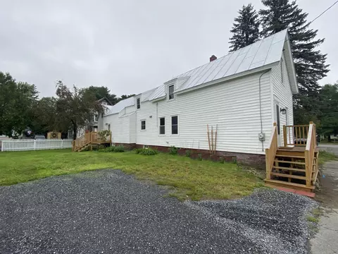 3 Moor St, Waterville, ME 04901 photo 1