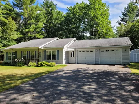 104 Mill Stream Dr, Belgrade, ME 04917 photo 1