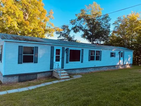170 Common Rd, Dixfield, ME 04224 photo 1