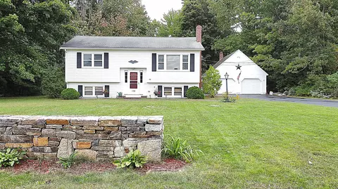 138 Beech Plains Rd, Buxton, ME 04093 photo 1