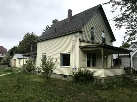 176 Highland Ave, Millinocket, ME 04462 photo 1
