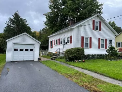10 Maple St, Hallowell, ME 04347 photo 1