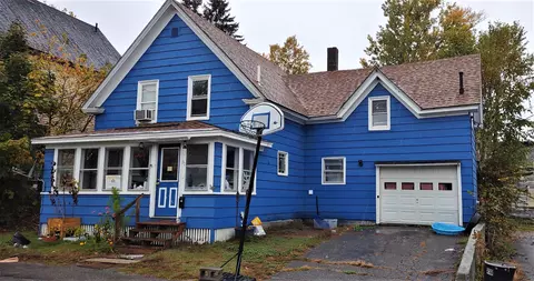 31 Spruce St, Millinocket, ME 04462 photo 1