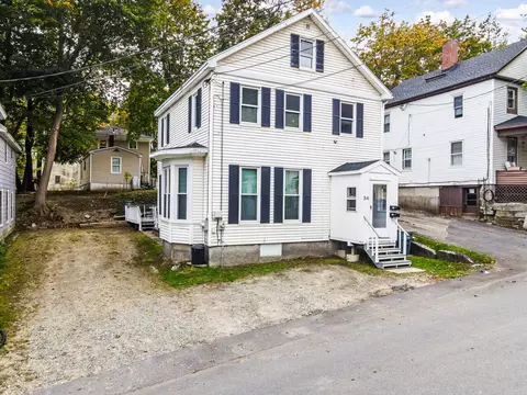 34 Oak St, Augusta, ME 04330 photo 1