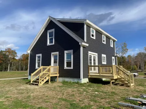 7 Chestnut St, Unity, ME 04988 photo 1
