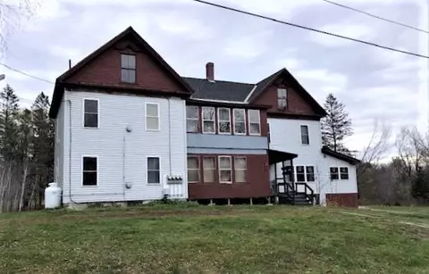 45 Davis St, Dover Foxcroft, ME 04426 photo 1