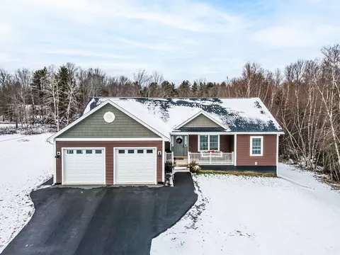 22 Nye Ln, Hermon, ME 04401 photo 1
