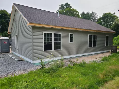89 E Cote St, Lewiston, ME 04240 photo 1
