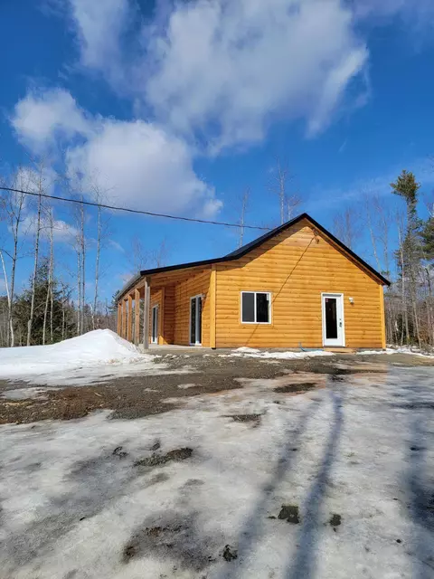 76 Downs Rd, Sebec, ME 04481 photo 1