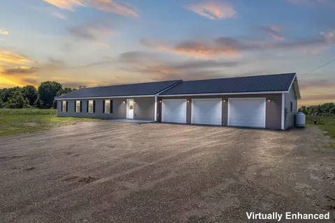 11 Vista Dr, Albion, ME 04910