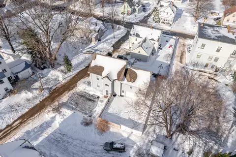 6 Beech St, Orono, ME 04473 photo 1