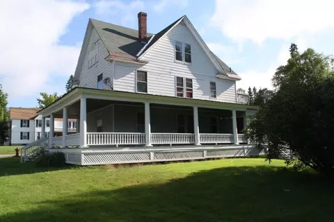 33 Allen St, Rangeley, ME 04970 photo 1