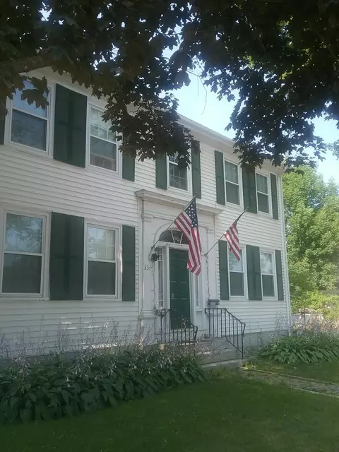331 Main St, Thomaston, ME 04861 photo 1