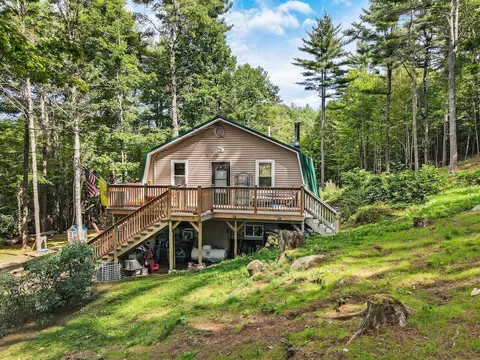 24 N Wayne Rd, Wayne, ME 04284 photo 1
