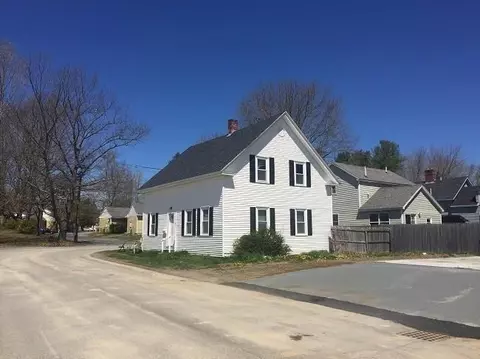 10 Cedar St, Orono, ME 04473 photo 1
