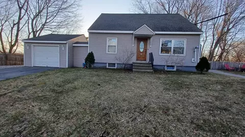 10 Arkwright Ave, Lewiston, ME 04240 photo 1