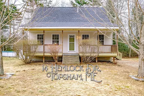14 Hemlock Dr, Topsham, ME 04086 photo 1