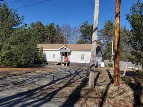 43 Summer St, Milo, ME 04463 photo 1