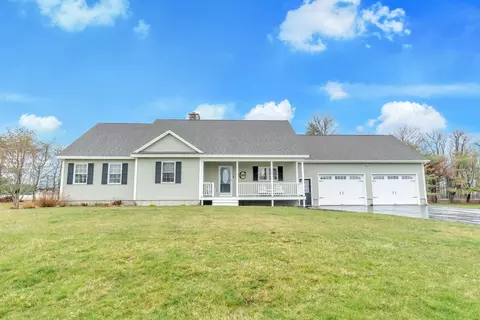 3 Cornfield Dr, Springvale, ME 04083 photo 1