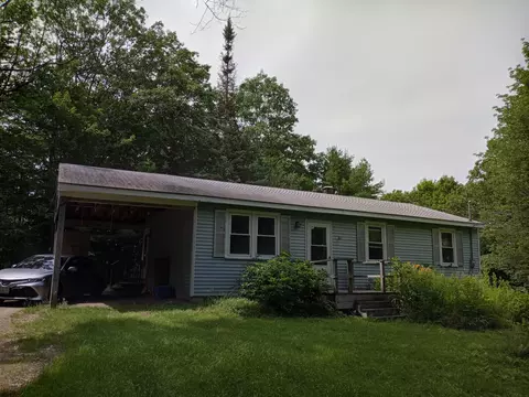 741 Middle Rd, Dresden, ME 04342 photo 1