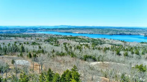 55 Acadian Oak Ln, Sedgwick, ME 04676