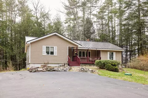 37 Buzzell Rd, Biddeford, ME 04005 photo 1