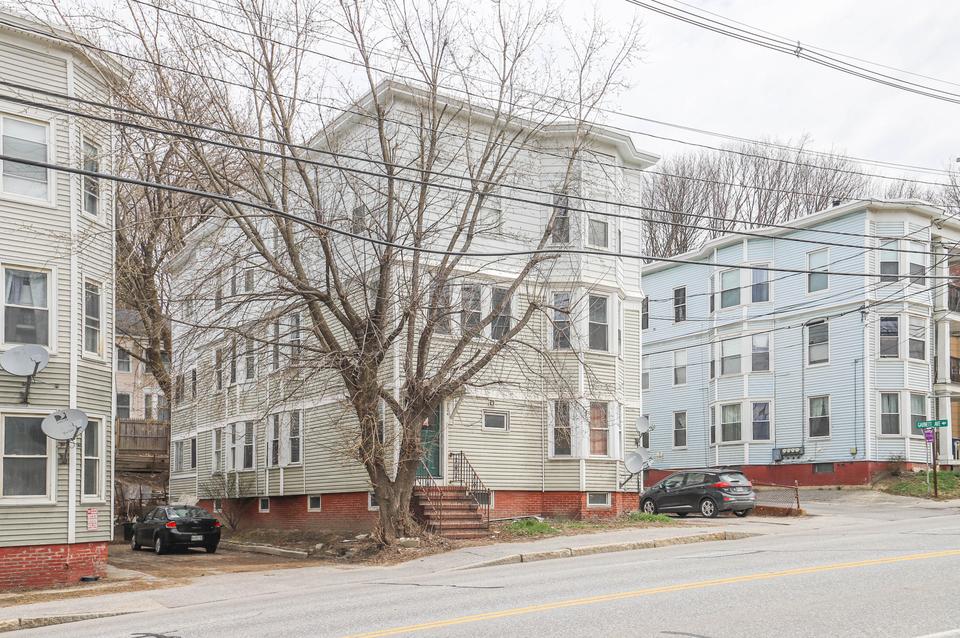 724 Lisbon St, Lewiston, ME 04240 63 Photos MLS 1526185 Movoto